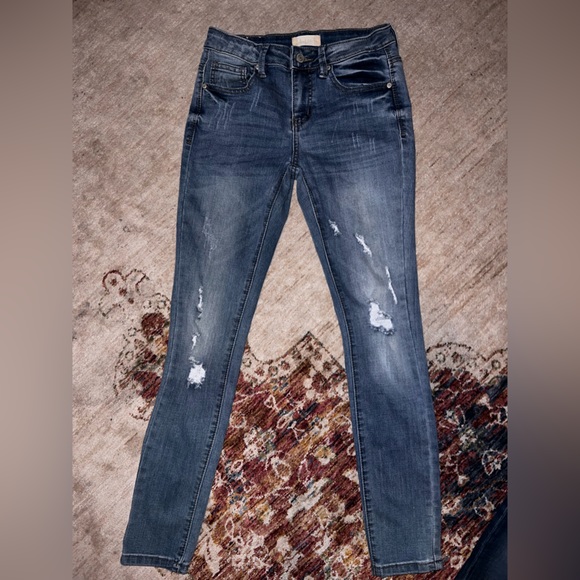 Altar'd State Denim - ALTARD STATE JEANS SIZE 24